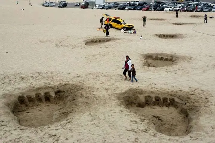 King Kong 3D Stealth Marketing උදාහරණය King Kong 3D Stealth Marketing උදාහරණය